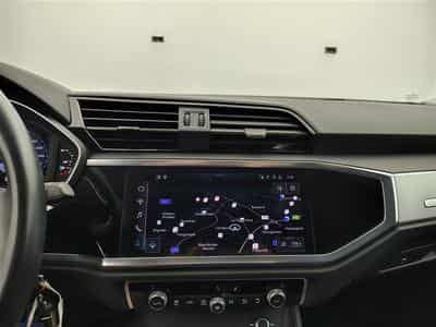 Audi Q3 Sportback PHEV 45 TFSIe S-tronic 180 NAVI / FULL LED (2023) - Photo 11