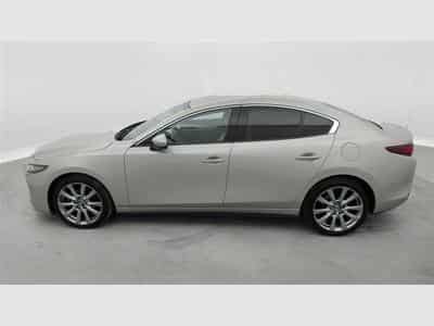 Mazda #3 Hatchback 2.0i e-Skyactiv-G Nagisa (2024) - Photo 3