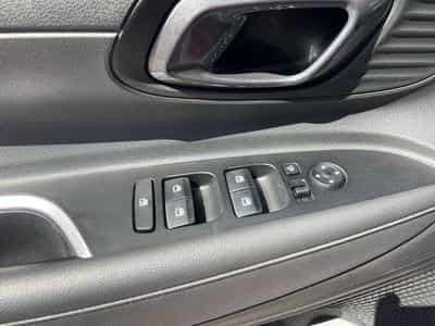 Hyundai i20 i20 1.0 T-GDI 7DCT Sky  GARANTIE JUSQU'A 36 MOIS (2024) - Photo 10
