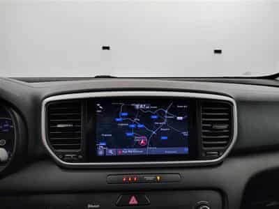 Kia Sportage 1.6 CRDi MHEV More DCT (2021) - Photo 11