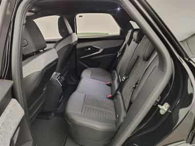 Peugeot 3008 1.2 Hybrid 145Cv e-DCS6 GT NAVI / FULL LED / CAMERA (2025) - Photo 13