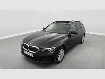 BMW 318 318 d Touring NAVI/TO PANO/FULL LED/JA17/PDC (2020) - Photo 1