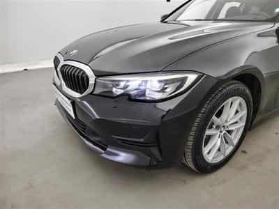 BMW 318 318 d Touring NAVI/TO PANO/FULL LED/JA17/PDC (2020) - Photo 15