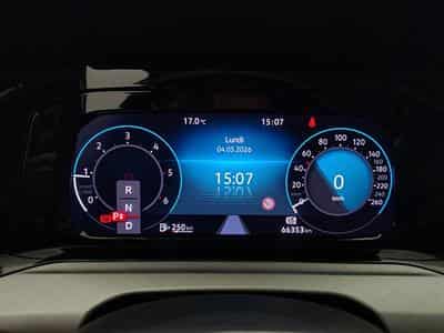 VW Golf 2.0 SCR TDi Life Business Premium DSG (2024) - Photo 10