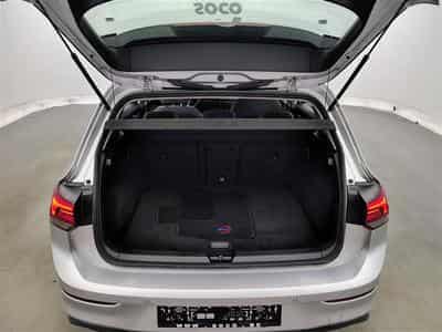 VW Golf 2.0 SCR TDi Life Business Premium DSG (2024) - Photo 14