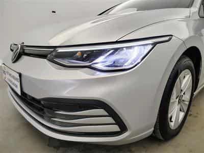 VW Golf 2.0 SCR TDi Life Business Premium DSG (2024) - Photo 15