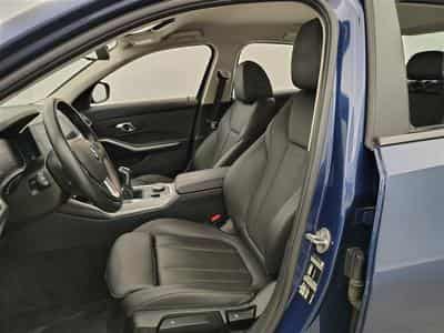 BMW 318 318 d Business CUIR/NAVI/FULL LED/JA/PDC AV AR (2022) - Photo 7