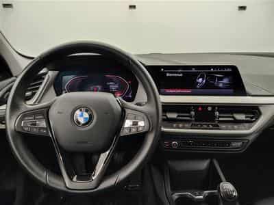 BMW 118 i  Navi Cockpit / Led / PDC av+ar (2021) - Photo 9
