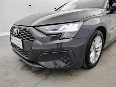Audi A3 30 TFSI S-Tronic Cuir / Navi Cockpit / Led (2023) - Photo 15