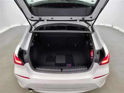 BMW 118 iA Business NAVI / FULL LED / PDC AV-AR (2024) - Photo 14