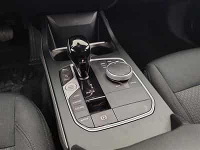 BMW 118 iA Business NAVI / FULL LED / PDC AV-AR (2023) - Photo 12