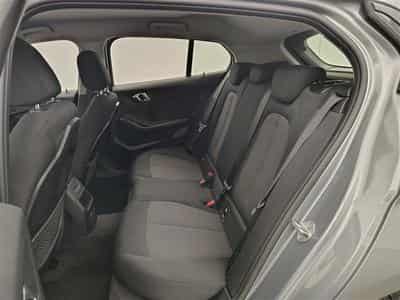 BMW 118 iA Business NAVI / FULL LED / PDC AV-AR (2023) - Photo 13