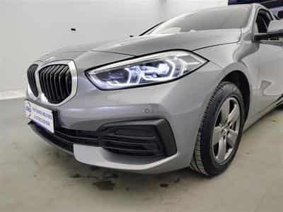 BMW 118 iA Business NAVI / FULL LED / PDC AV-AR (2023) - Photo 15
