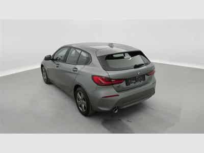 BMW 118 iA Business NAVI / FULL LED / PDC AV-AR (2023) - Photo 2