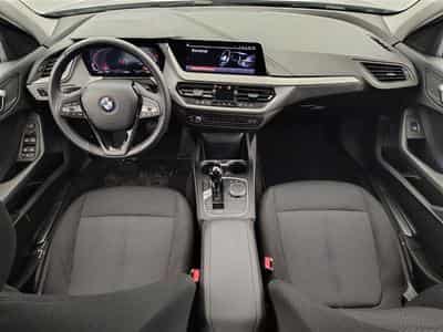 BMW 118 iA Business NAVI / FULL LED / PDC AV-AR (2023) - Photo 8