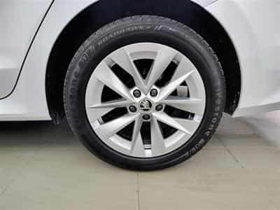 Skoda Octavia SW 1.0 TSI eTec MHE Clever+ DSG (2022) - Photo 6