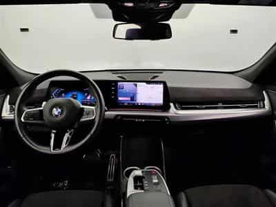 BMW X2 1.5iA sDrive20 Pack M NAVI / FULL LED / CAMERA / JA 18" (2024) - Photo 8
