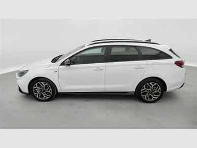 Hyundai i30 Combi 1.0 T-GDi 115cv N-Line NAVI / FULL LED / CAMERA / JA17 (2026) - Photo 3