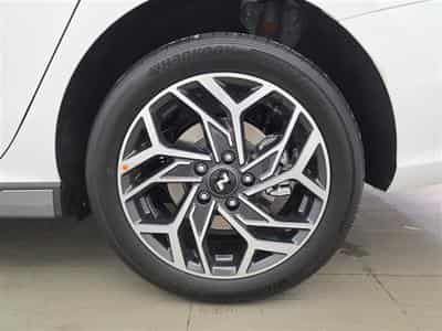 Hyundai i30 Combi 1.0 T-GDi 115cv N-Line NAVI / FULL LED / CAMERA / JA17 (2026) - Photo 6
