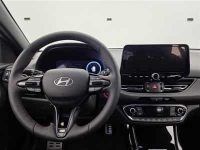 Hyundai i30 Combi 1.0 T-GDi 115cv N-Line NAVI / FULL LED / CAMERA / JA17 (2026) - Photo 9