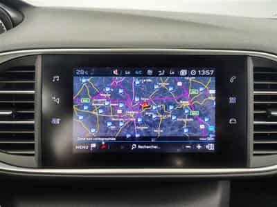 Peugeot 308 1.2 PureTech 130cv EAT8 GT Line NAVI / FULL LED / JA 17" (2019) - Photo 11