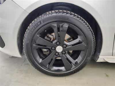 Peugeot 308 1.2 PureTech 130cv EAT8 GT Line NAVI / FULL LED / JA 17" (2019) - Photo 6