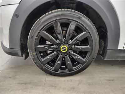 MINI Cooper NAVI / FULL LED / CUIR SPORT (2023) - Photo 6