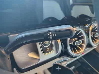 Mercedes GLB 180 d AUTOM. Luxury NAVI / CUIR SPORT / FULL LED (2022) - Photo 12