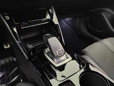 Peugeot 2008 1.2 PureTech GT Pack S&S (EU6.3) (2021) - Photo 12
