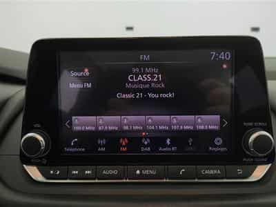 Nissan Qashqai 1.3 DIG-T MHEV N-Connecta (2022) - Photo 11