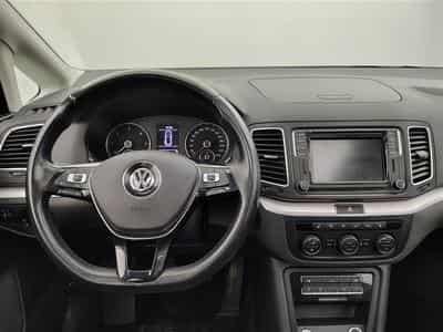 VW Sharan 2.0 TDi Highline 7PL/NAVI/TO PANO/JA/PDC AV AR (2020) - Photo 9