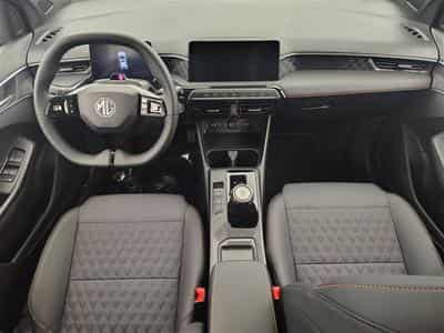 MG MG3 1.5 Hybrid+ Luxury NAVI / FULL LED / CAMERA 360° / JA 16" (2026) - Photo 8