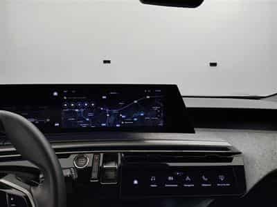 Peugeot 5008 1.2 HYBRID 145cv e-DSC6 Allure 7PL / NAVI / CAMERA360° (2025) - Photo 11