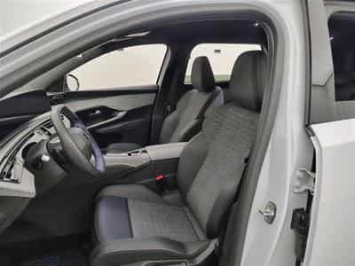 Peugeot 5008 1.2 HYBRID 145cv e-DSC6 Allure 7PL / NAVI / CAMERA360° (2025) - Photo 7