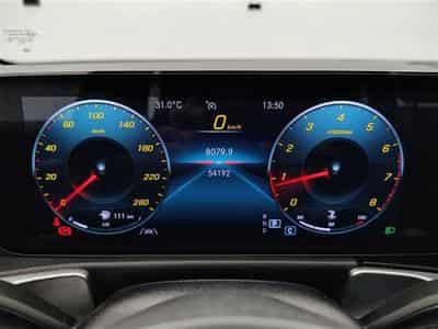 Mercedes GLB 180 GLB180 Business Line S-CUIR/NAVI/TO PANO/JA/PDC (2022) - Photo 7
