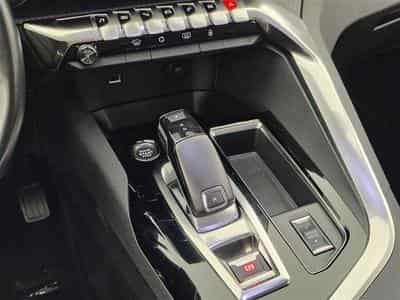 Peugeot 3008 1.5 DIESEL EAT8 Allure Pack S-CUIR / NAVI / FULL LED (2022) - Photo 11