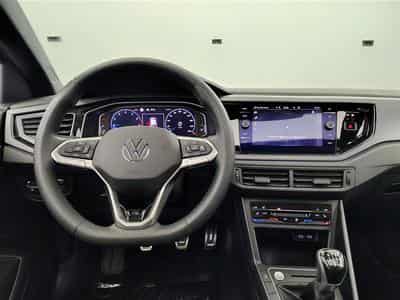 VW Taigo 1.0 TSI R-Line NAVI/TO PANO/FULL LED/JA18/PDC (2022) - Photo 9