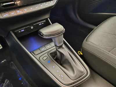 Hyundai Bayon 1.0 T-GDi MHEV Techno DCT/NAVI/LED/JA/PDC (2023) - Photo 12
