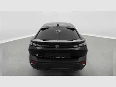 Peugeot 408 1.2 Hybrid 136cv e-DCS6 Allure Pack NAVI / CARPLAY / CAMERA (2025) - Photo 5