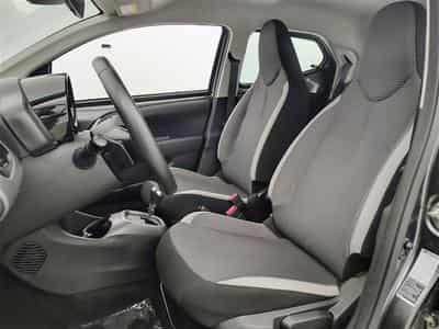 Toyota Aygo 1.0i VVT-i x-play II M/M (2021) - Photo 7