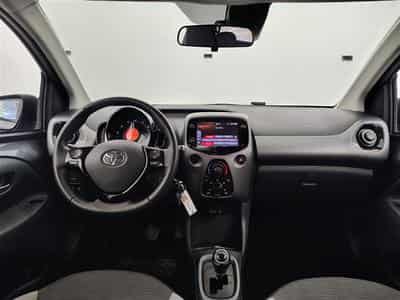 Toyota Aygo 1.0i VVT-i x-play II M/M (2021) - Photo 8