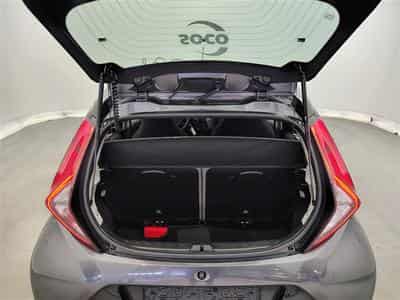 Toyota Aygo 1.0i VVT-i x-play II M/M (2021) - Photo 9