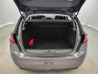 Peugeot 308 1.5 BlueHDi Allure S&S (2021) - Photo 14