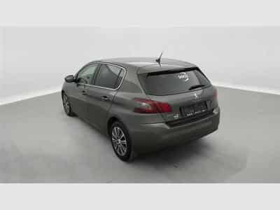 Peugeot 308 1.5 BlueHDi Allure S&S (2021) - Photo 2