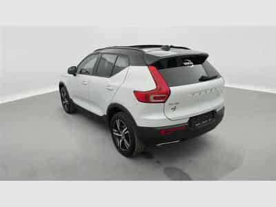 Volvo XC40 1.5 T3 R-Design NAVI / FULL LED / TOIT PANO /PDC AR / JA 18" (2019) - Photo 2