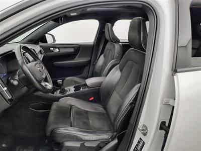 Volvo XC40 1.5 T3 R-Design NAVI / FULL LED / TOIT PANO /PDC AR / JA 18" (2019) - Photo 7