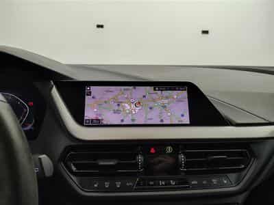 BMW 116 iA PACK M *NAVI/FULL LED/TOIT PANO/PDC AV ARR* (2023) - Photo 11