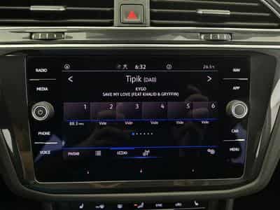 VW Tiguan 1.5 TSI 150Cv DSG7 Comfortline NAVI / CAMERA (2022) - Photo 11