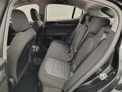 Alfa-Romeo Stelvio 2.2 MJD Sprint (2021) - Photo 13