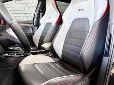 VW Golf GTI Clubsport 2.0 TSI 300 CV DSG7 * MATRIX *PANO* *HARMAN* C (2024) - Photo 6